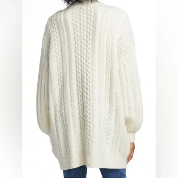 NAADAM Women’s Cashmere Oversized Cableknit Cardigan - Picture 2 of 7